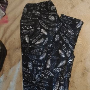 Lula roe one size leggings